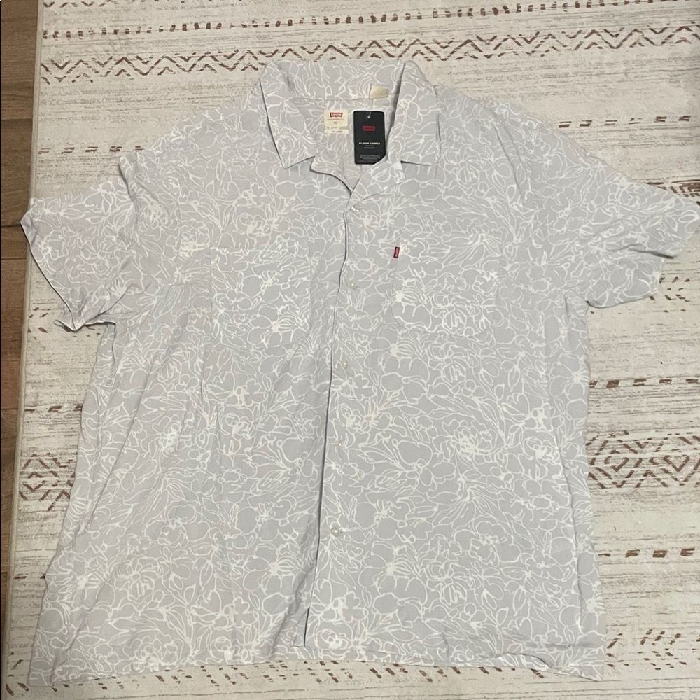 Levi's Men's Light Gray Floral Button Down Shirt